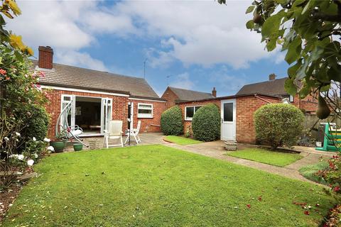 2 bedroom bungalow for sale, Kinross Road, Ipswich, Suffolk, IP4