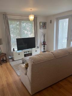 2 bedroom flat for sale, Shrewsbury Street, Old Trafford, Manchester. M16 9FZ