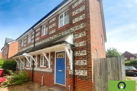 3 bedroom semi-detached house to rent, Palmers Field Avenue, West Sussex PO19