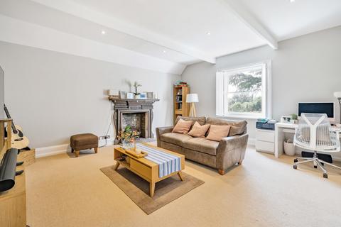 3 bedroom apartment for sale, Pond Road, London