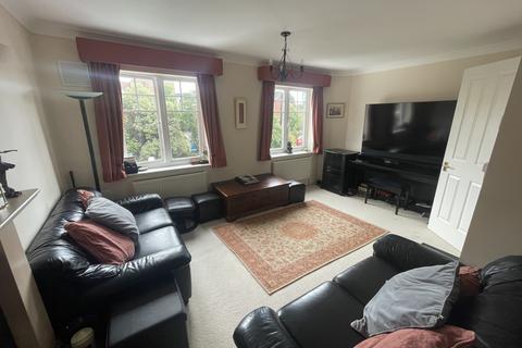 3 bedroom townhouse for sale, Hounslow, TW4