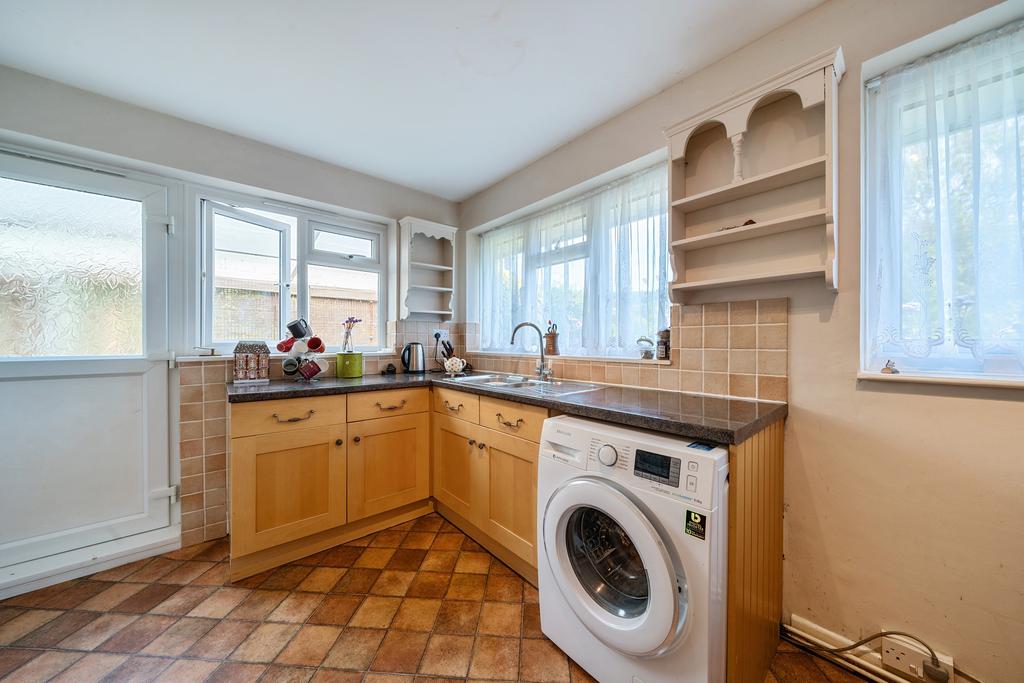 Kitchen / Breakfast Room