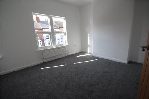 3 bedroom terraced house to rent, Balmoral Road, Northampton, NN2