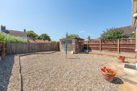 2 bedroom semi-detached bungalow for sale, The Close, Hemsby