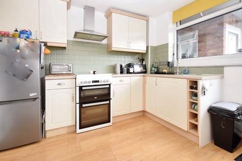 5 Valley Crescent, Wrenthorpe, Wakefield, WF2 0JB