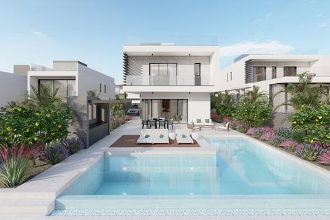 4 bedroom villa, QF2C+52R