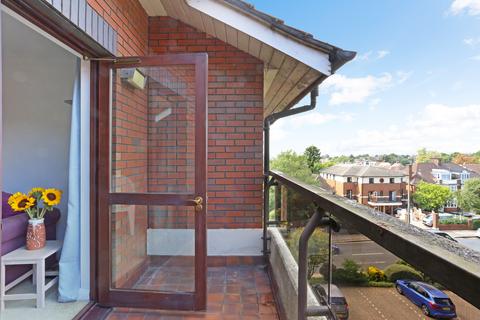 1 bedroom retirement property for sale, Finchley Road, London NW11