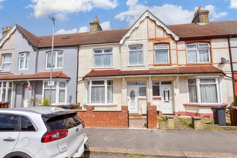 3 bedroom terraced house for sale, Morden Road, Romford, Essex