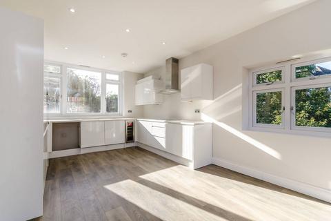 3 bedroom flat for sale, Harold Road, Crystal Palace, London, SE19