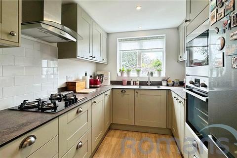 2 bedroom bungalow for sale, Southlands Close, Ash, Aldershot