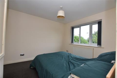 3 Broadcroft Grove, Tingley, Wakefield, WF3 1TU