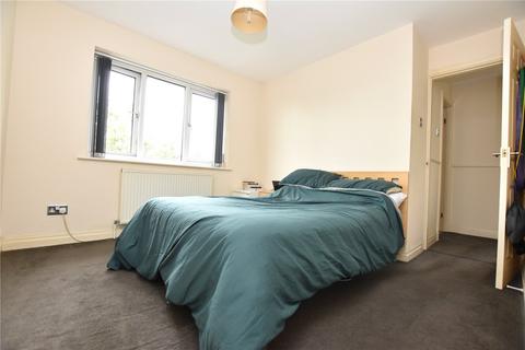 3 Broadcroft Grove, Tingley, Wakefield, WF3 1TU