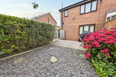 3 Broadcroft Grove, Tingley, Wakefield, WF3 1TU