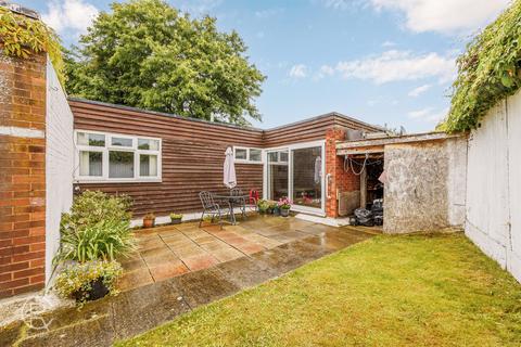 11 Allingham Close, London, W7 1NA