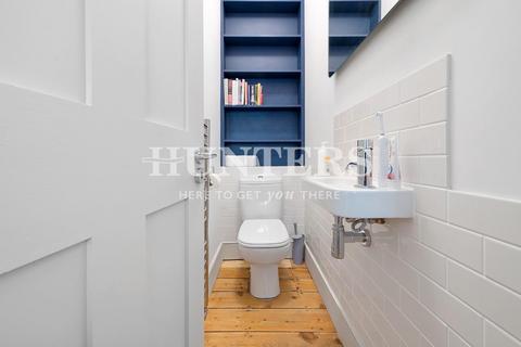 Flat A, 53 Springdale Road, London, N16 9NT