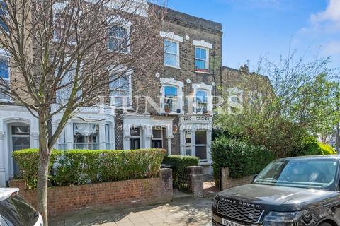 Flat A, 53 Springdale Road, London, N16 9NT