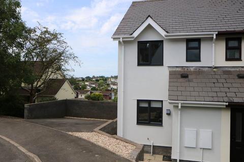 2 bedroom end of terrace house to rent, Hillside Drive, Cowbridge, Vale of Glamorgan