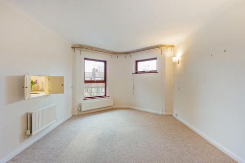 1 bedroom retirement property for sale, Finchley Road, London NW11