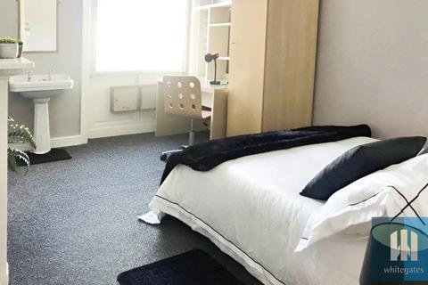 1 bedroom in a house share to rent, Fitzwilliam Street, Huddersfield, HD1