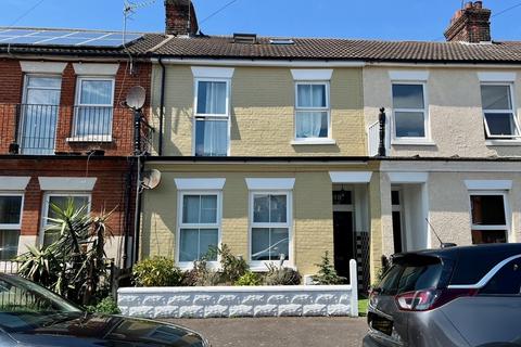 3 bedroom terraced house for sale, Manning Road, Felixstowe, IP11