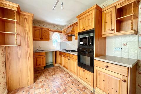 Willow Croft Lower Langwith, Collingham, Wetherby, LS22 5BX