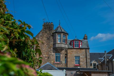 4 bedroom maisonette to rent, The Cross, Doune, Stirling , FK16 6BE