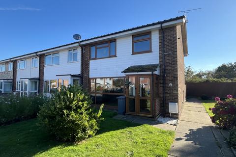 3 bedroom end of terrace house for sale, James Boden Close, Felixstowe IP11