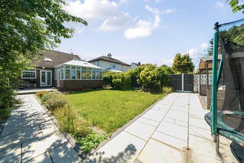 3 bedroom bungalow for sale, Old Farm Avenue, Sidcup