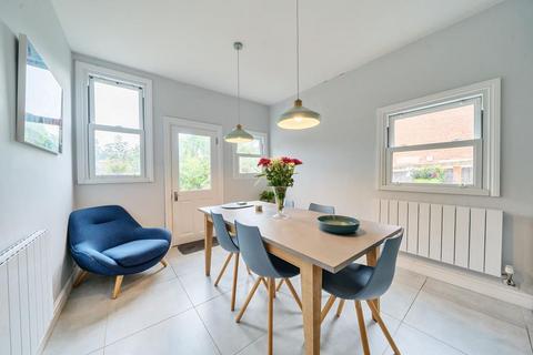 138 Divinity Road, Oxford, OX4 1LW