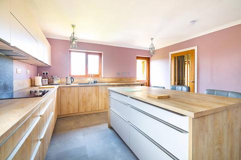 Arrochar, 1 South Head View, Lybster, KW3 6DB