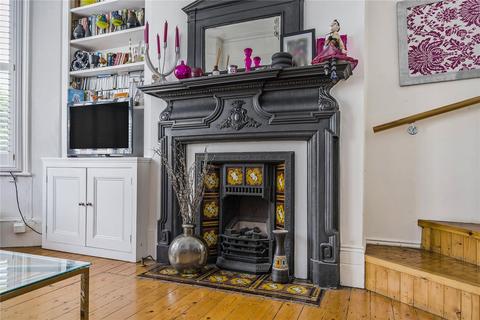 165 Victoria Road, Wood Green, London, N22 7XH