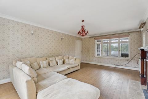 4 bedroom detached house for sale, Slough Road, Iver SL0