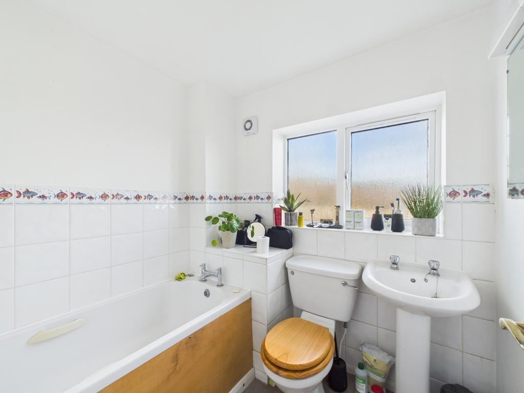 Cam01721 g0 pr0108 still005