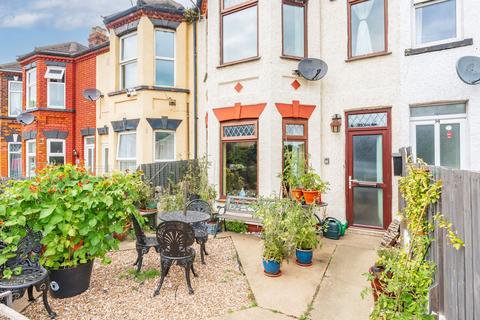 3 bedroom terraced house for sale, Beaconsfield Road, Great Yarmouth