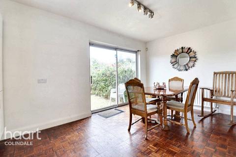 3 bedroom semi-detached house for sale, Stuart Avenue, NW9