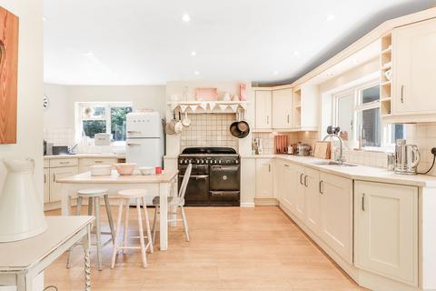 6 Hareway Lane, Barford, Warwick, CV35 8DB