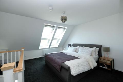 7 Grantham Crescent, Eccles, Manchester, M30 0ZB