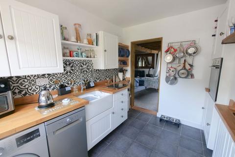 2 bedroom end of terrace house for sale, Maypole Green, Dennington, Suffolk