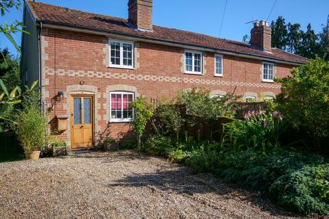 2 bedroom end of terrace house for sale, Maypole Green, Dennington, Suffolk