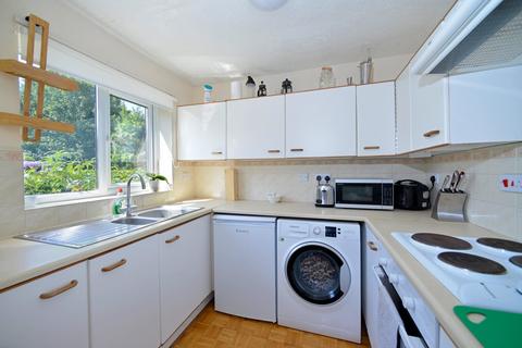 1 bedroom flat for sale, Wey Road, Surrey GU7