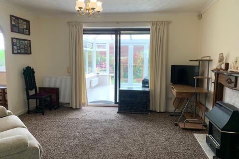 19 Bracken Close, Honiton, EX14 2YS