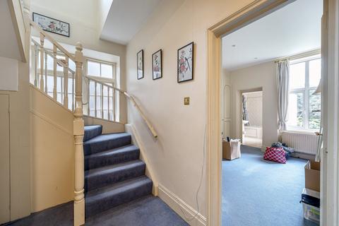 3 bedroom maisonette for sale, Ravenscroft Avenue, London, NW11