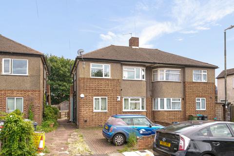 102 Grove Road, Mitcham, CR4 1SB