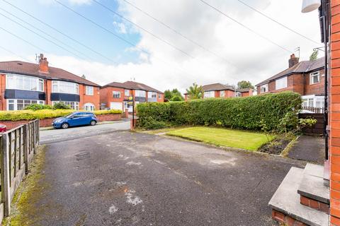 4 bedroom semi-detached house for sale, Butt Hill Avenue, Prestwich