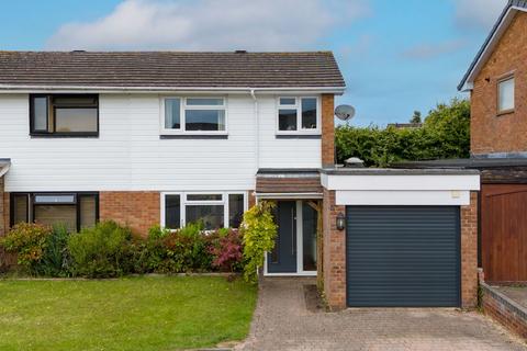 8 Tamar Drive, Oakley, Basingstoke, RG23 7DN