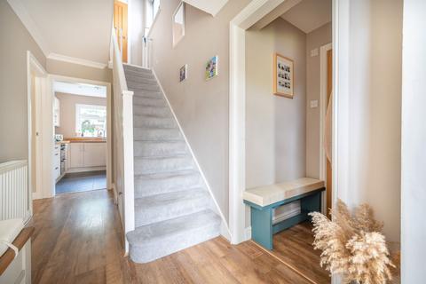 8 Tamar Drive, Oakley, Basingstoke, RG23 7DN