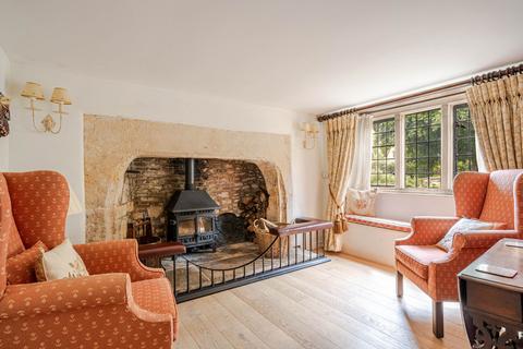 4 bedroom cottage for sale, Waterside, Castle Combe