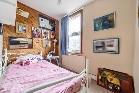 53 Dudley Gardens, London, W13 9LU