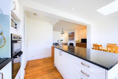 63 Riverholme Drive, Epsom, KT19 9TG