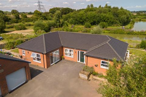 3 bedroom bungalow for sale, Balne Croft Lane, POLLINGTON, DN14